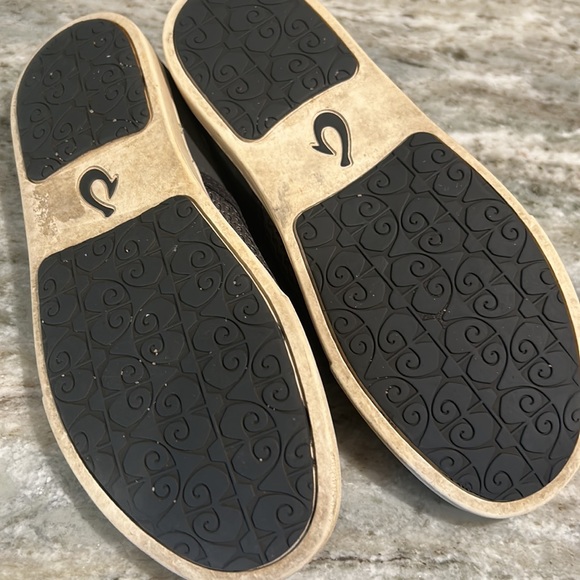 Oulkai Pehuea gray slip on shoes - Picture 8 of 8